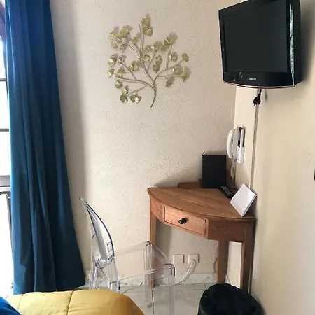 Logis Le Manoir & Lounge Apt