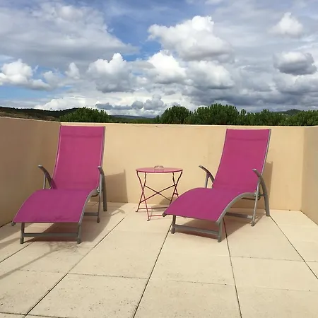 Hotel Logis Le Manoir & Lounge 3*