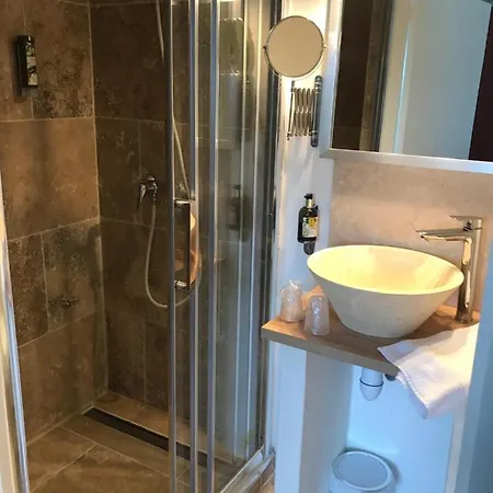 Le Manoir 3* Apt