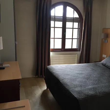 Logis Hotel Le Manoir & Lounge Hotel