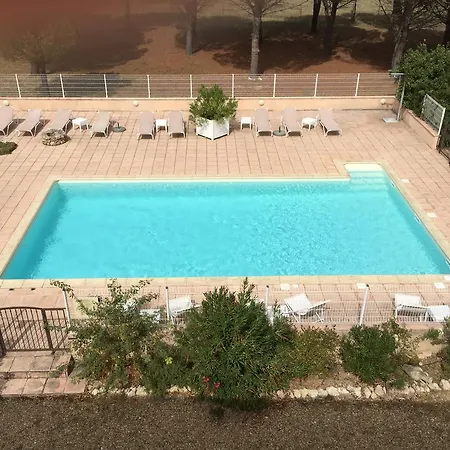 Hotel Logis Hotel Le Manoir & Lounge Apt