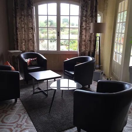 Hotel Logis Hotel Le Manoir & Lounge Apt