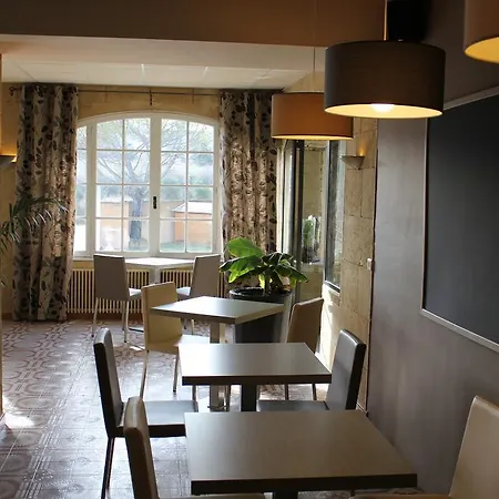 Logis Hotel Le Manoir & Lounge Apt