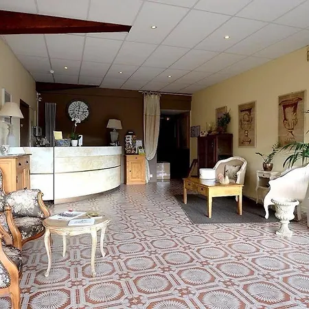 Logis Hotel Le Manoir & Lounge Hotel 3*